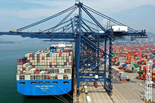 بررسی مفهوم ریلیز در حمل‌ونقل بین‌المللی و تجاری